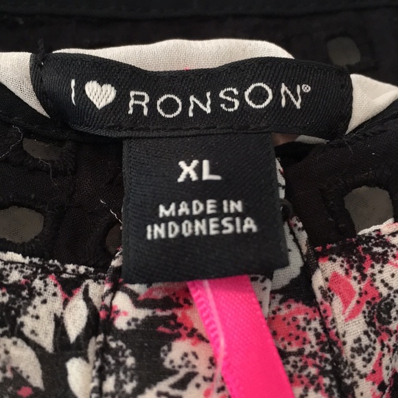 NWT Floral Top - Picture 4 of 5